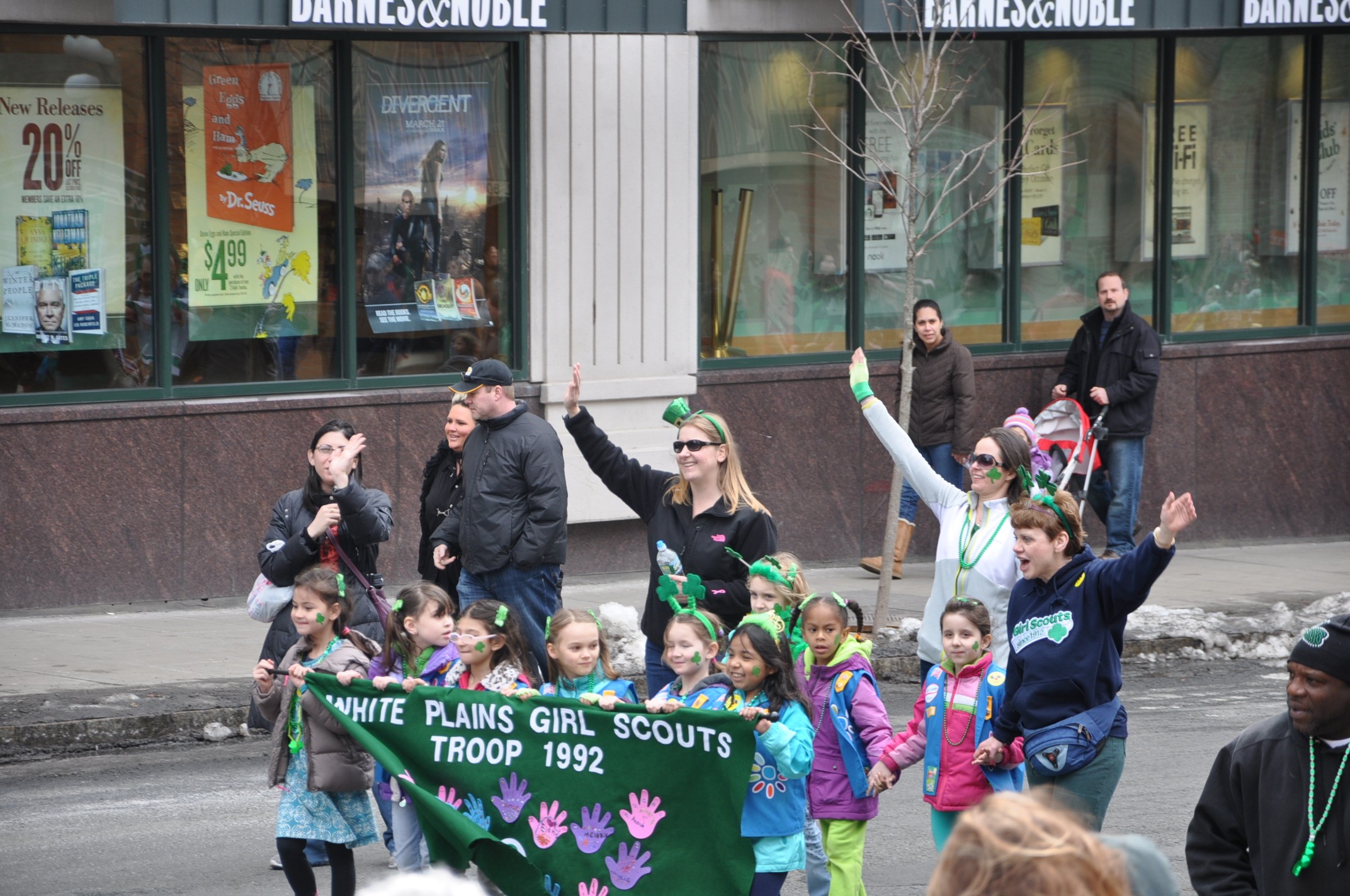 White Plains Girl Scouts